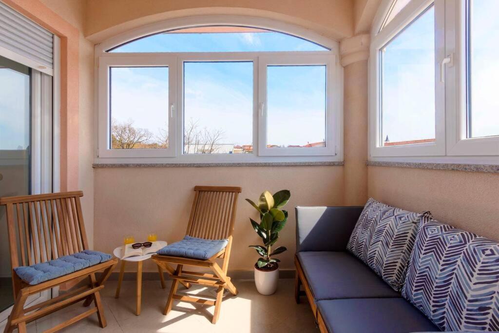 Cozy Apartment With Private Parking Medulin Buitenkant foto
