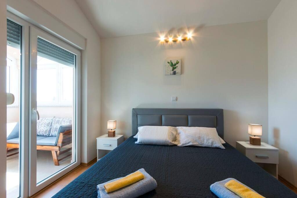 Cozy Apartment With Private Parking Medulin Buitenkant foto